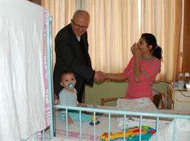 Štědrý den 2014: Biskup Jan Baxant navštívil nemocnici